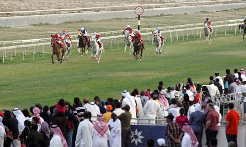 Court fines Bahraini man BD7,340 in assault case, ordered to seize his property