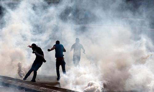 Palestinian baby dies from tear gas fired by Israeli army Palestinian baby dies from tear gas fired by Israeli army