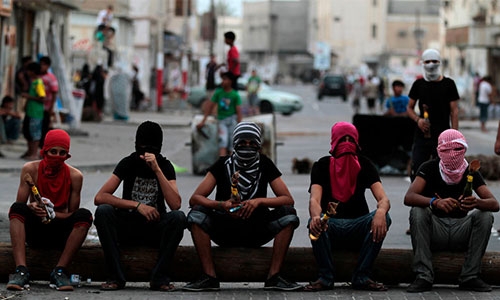 Suspects detained for illegal gathering in Bahrain