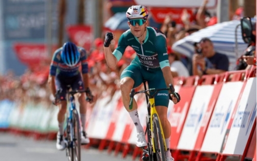 Van Aert powers to Vuelta stage 13 victory, Mas consolidates lead Van Aert powers to Vuelta stage 13 victory, Mas consolidates lead