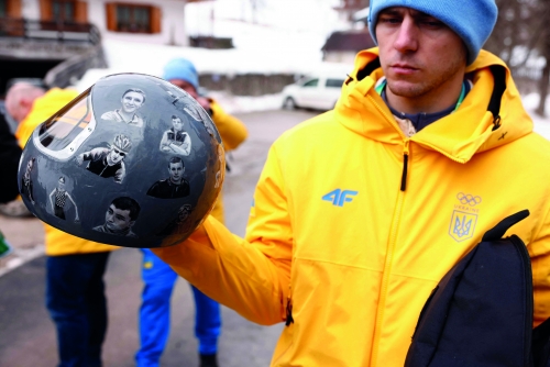 Zelensky slams IOC over helmet ban Zelensky slams IOC over helmet ban