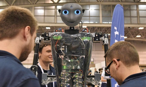 Watch out Messi, here come the footballers at RoboCup