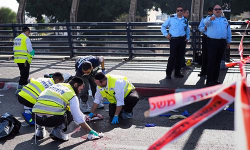 Israeli soldier stabbed, attacker killed Israeli soldier stabbed, attacker killed