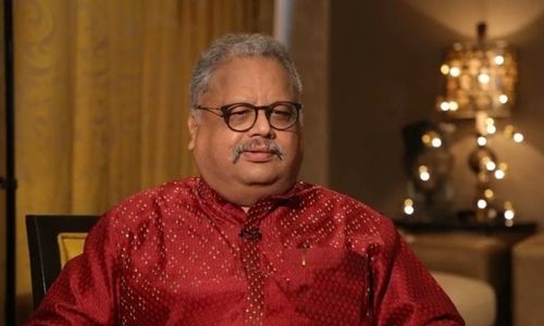 Rakesh Jhunjhunwala known as India's Warren Buffet passes away