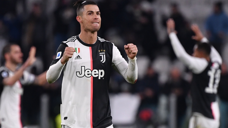 Ronaldo creates one problem but solves 100, says Sarri