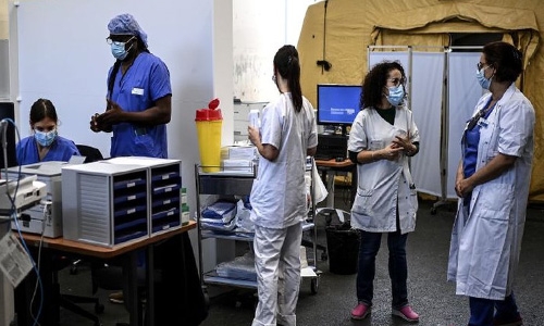 Quick citizenship for migrant front-line Covid-19 workers in France