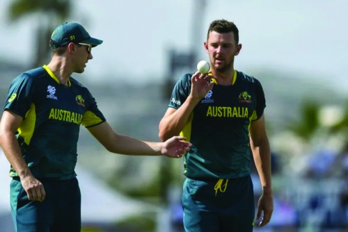 Hazlewood back bowling in big Ashes boost for Australia Hazlewood back bowling in big Ashes boost for Australia