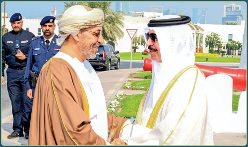 Bahrain Welcomes Omani Interior Minister for Fraternal Talks Bahrain Welcomes Omani Interior Minister for Fraternal Talks