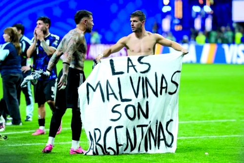 Argentina await FIFA decision over displaying World Cup Falklands banner Argentina await FIFA decision over displaying World Cup Falklands banner