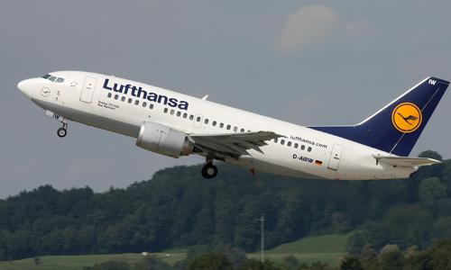 Lufthansa cancels 290 flights due to cabin staff strike Lufthansa cancels 290 flights due to cabin staff strike