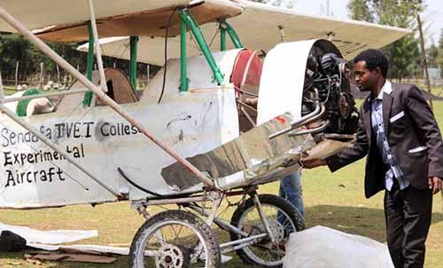 Man builds plane using YouTube to fly it to his own wedding