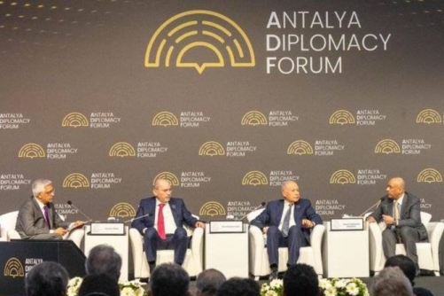 GCC Rejects Conflict Politics 