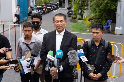 Thai crew of ship struck in Gulf sues operators Thai crew of ship struck in Gulf sues operators
