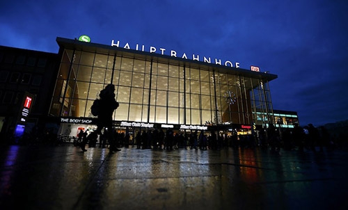 Merkel under fire on migrants after New Year's Eve sex assaults Merkel under fire on migrants after New Year's Eve sex assaults