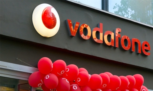 Vodafone confirms merger talks with India's Idea Vodafone confirms merger talks with India's Idea
