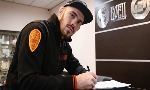 BRAVE CF 46: Bogatov laughs off ''low blows'' comments from Akishev: 'I have four kids, so I'm good' BRAVE CF 46: Bogatov laughs off ''low blows'' comments from Akishev: 'I have four kids, so I'm good'