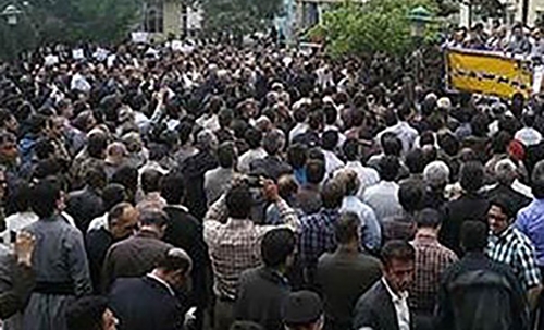 Iraqi Kurd teachers strike over unpaid wages Iraqi Kurd teachers strike over unpaid wages