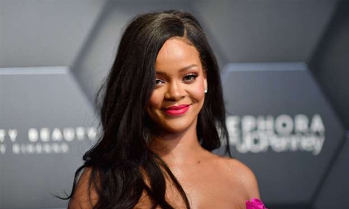 Luxury leader LVMH planning fashion brand with Rihanna Luxury leader LVMH planning fashion brand with Rihanna