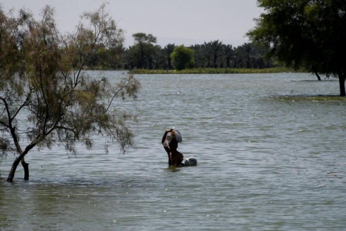 Pakistan braces for more flooding as waters flow down from north