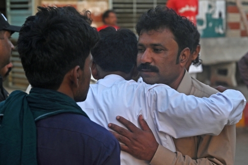 17 people killed, 41 injured in Pakistan truck crash