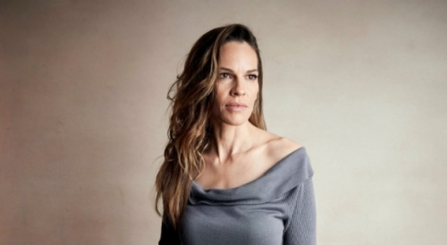 Hilary Swank says she developed severe claustrophobia while filming in a spacesuit for ‘Away