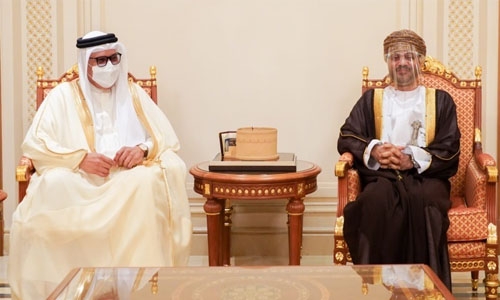 HM King of Bahrain sends letter to HM Sultan of Oman
