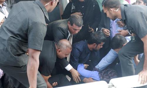 Maldives arrests two over blast on president's boat