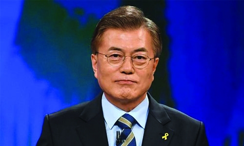 Waxing Moon set for South Korea presidency