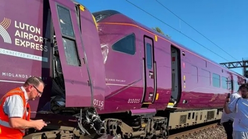 1 Killed, 9 Critically Injured in Bedford Train Crash