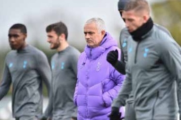 Mourinho says fixture pile-up will force Spurs to sacrifice League Cup Mourinho says fixture pile-up will force Spurs to sacrifice League Cup