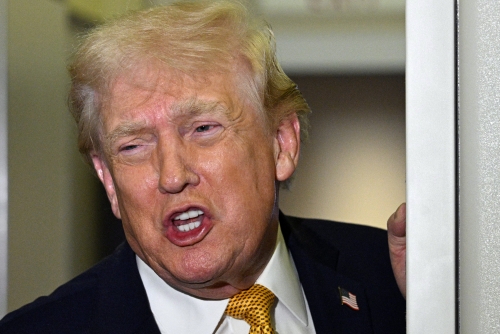 Trump Warns India of More Tariffs Amid Russian Oil Trade