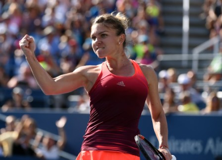 Halep, Azarenka cruise Halep, Azarenka cruise