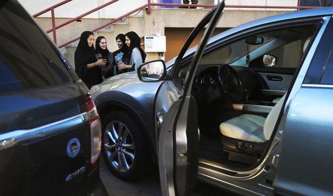 Saudi transport chiefs have launched a campaign to recruit 20,000 Saudi drivers Saudi transport chiefs have launched a campaign to recruit 20,000 Saudi drivers