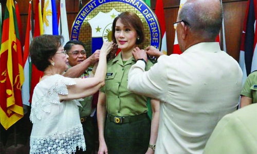 First transgender officer joins Philippine army reserves First transgender officer joins Philippine army reserves