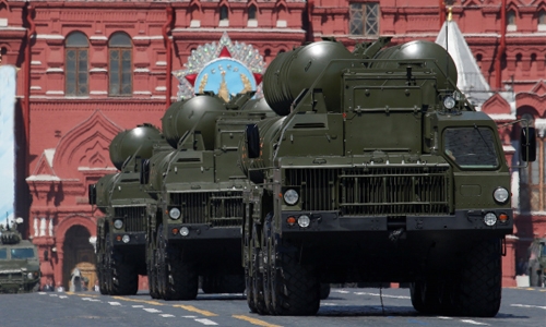 Russia stations anti-missile system near Saint Petersburg