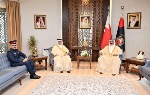 Interior Minister Receives Harvard Graduate Interior Minister Receives Harvard Graduate
