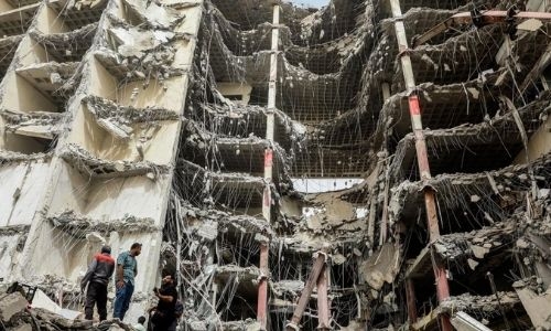 Iran building collapse kills 14 as mayor and others detained Iran building collapse kills 14 as mayor and others detained
