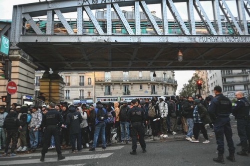 EU eyes migration clampdown with push on deportations, visas