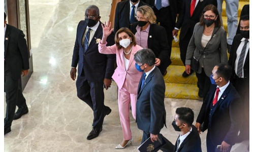 US Speaker Nancy Pelosi arrives in Taiwan
