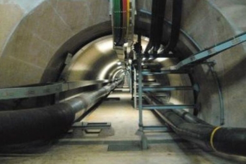 Amid Russia tension, Poland to join NATO fuel network 