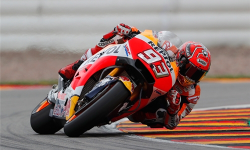 Marquez triumphs in Japan 