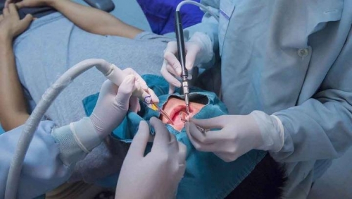 Bahrain court rejects compensation claim against dental centre