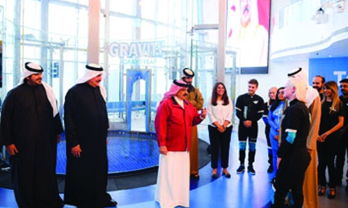 HM King visits Gravity Indoor Skydiving team