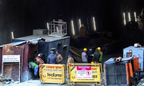India tunnel rescue efforts paused over fears of cave-in