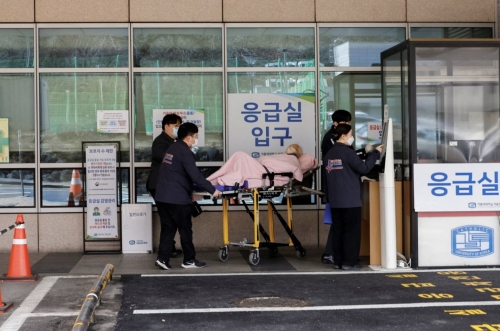 South Korea Reverses Gender-Neutral Hospital Room Plan After Mass Opposition