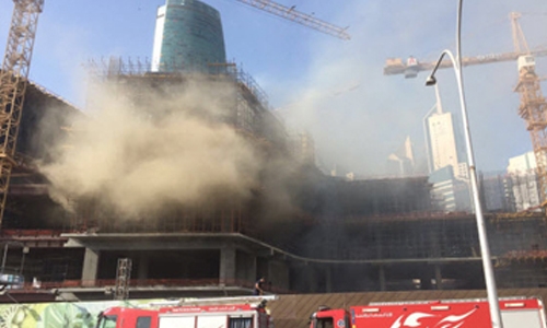  12 crews battle blaze at under-construction complex in Kuwait