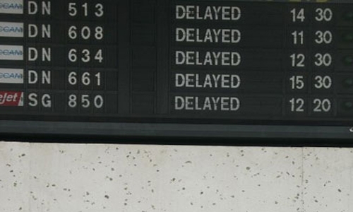  Hundreds of flights worldwide delayed by computer systems failure