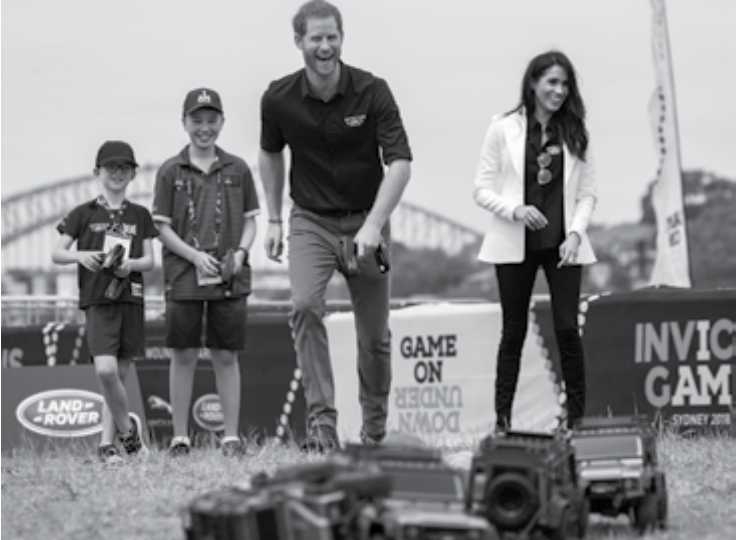 Prince Harry opens Invictus Games for disabled