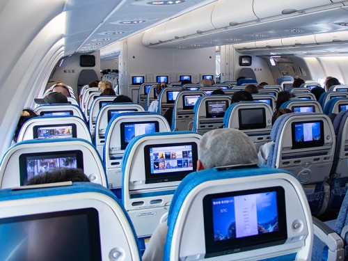 Emirates, Qatar Airways, Etihad, Saudia Launch High-speed Internet Connectivity in Flights Emirates, Qatar Airways, Etihad, Saudia Launch High-speed Internet Connectivity in Flights