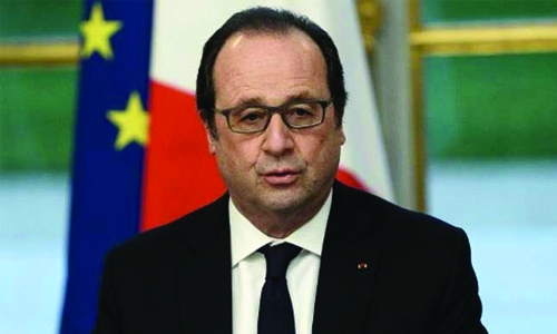 Hollande to meet Paris attack victims after suspect captured